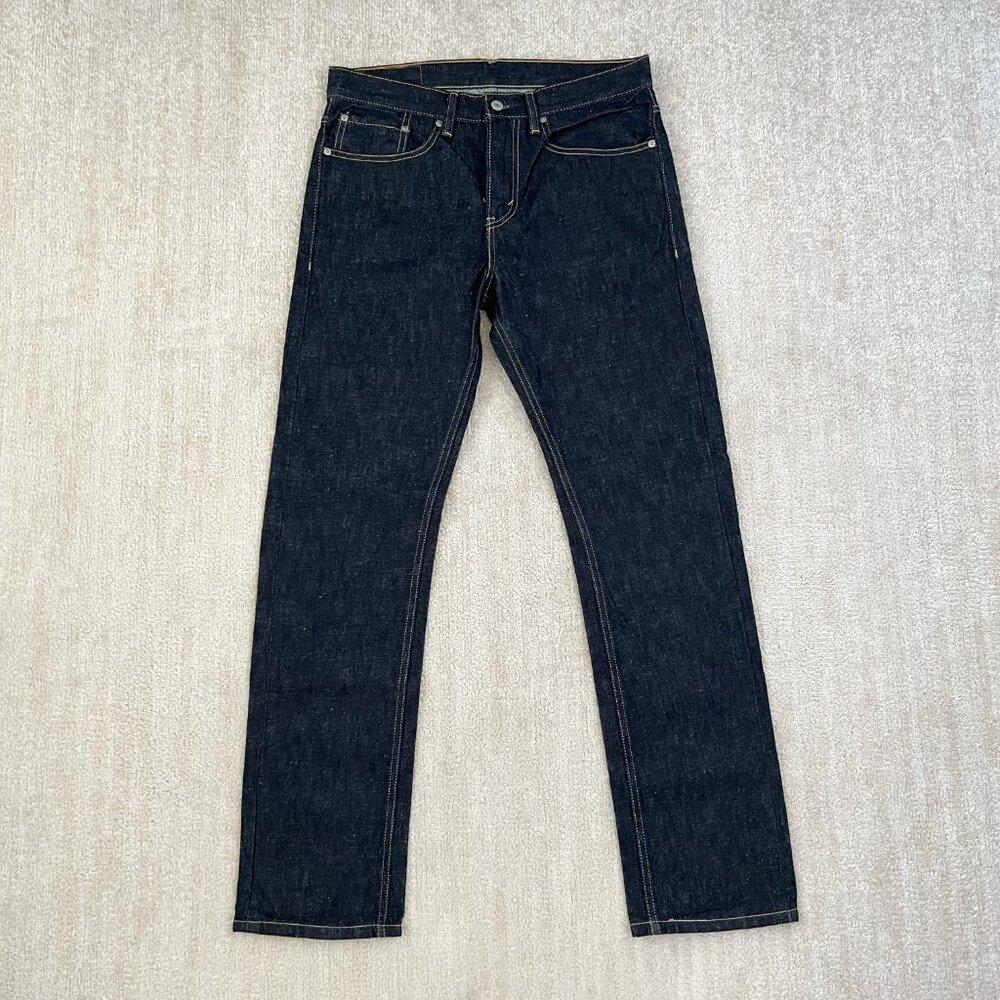 Y2K Levi’s 513 Slim Straight Jeans 32